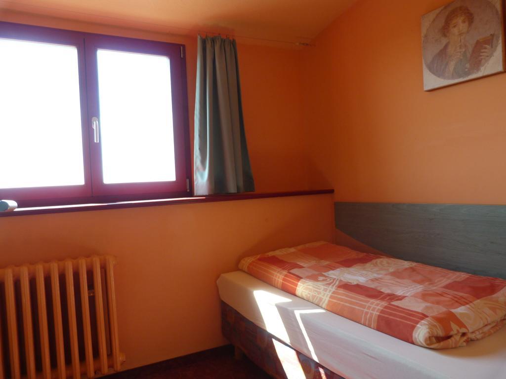 Waldhaus Colditz Garni חדר תמונה